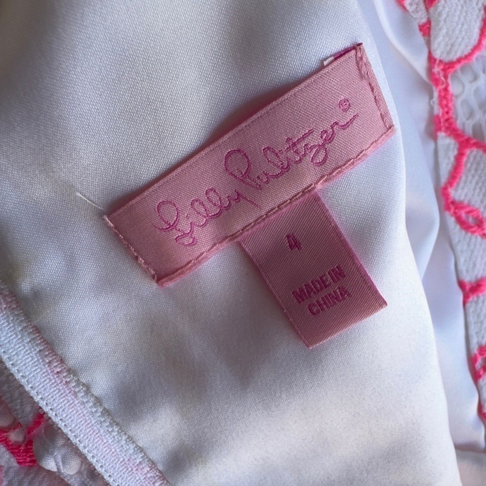 Lilly Pulitzer Dress Pink White Floral Lace V-Neck Barbiecore Resortwear 4 - Picture 2 of 6